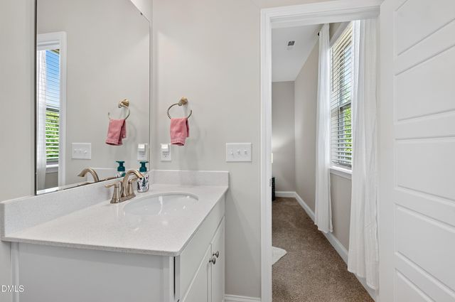 6741 Winter Garden Way, Holly Springs, NC 27540
