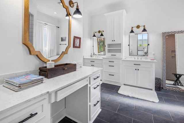 3777 Lake Breeze Road, Lake Charles, LA 70605