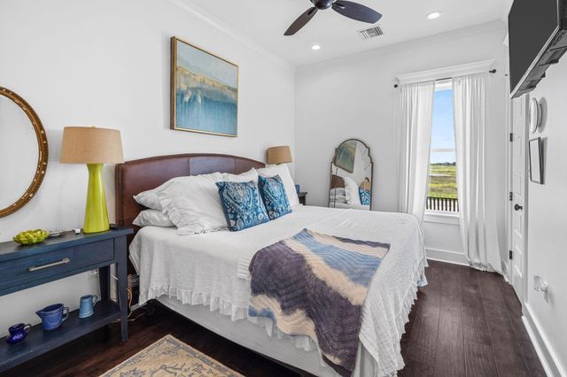 3777 Lake Breeze Road, Lake Charles, LA 70605