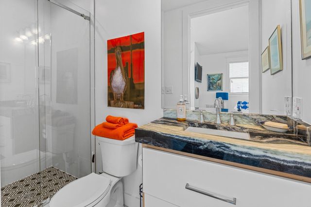 3777 Lake Breeze Road, Lake Charles, LA 70605