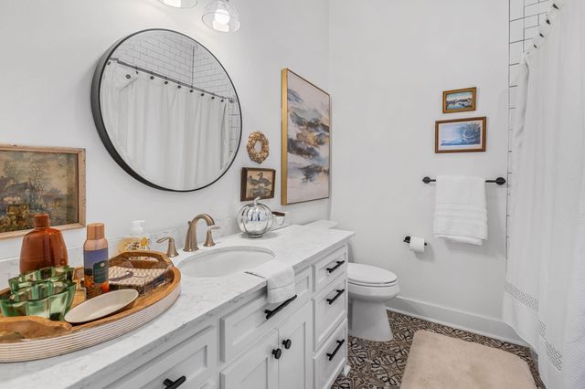 3777 Lake Breeze Road, Lake Charles, LA 70605