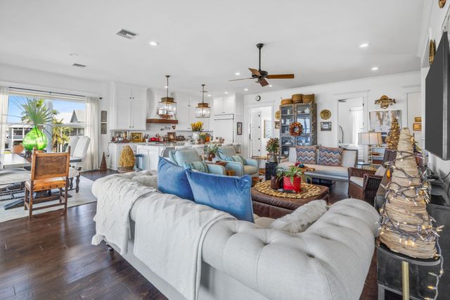 3777 Lake Breeze Road, Lake Charles, LA 70605