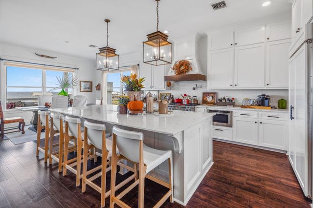 3777 Lake Breeze Road, Lake Charles, LA 70605