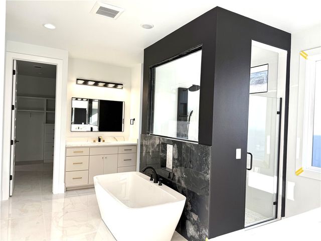 4414 S 88th Street, Bentonville, AR 72713