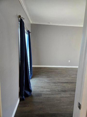 37 E J Street, Chula Vista, CA 91910