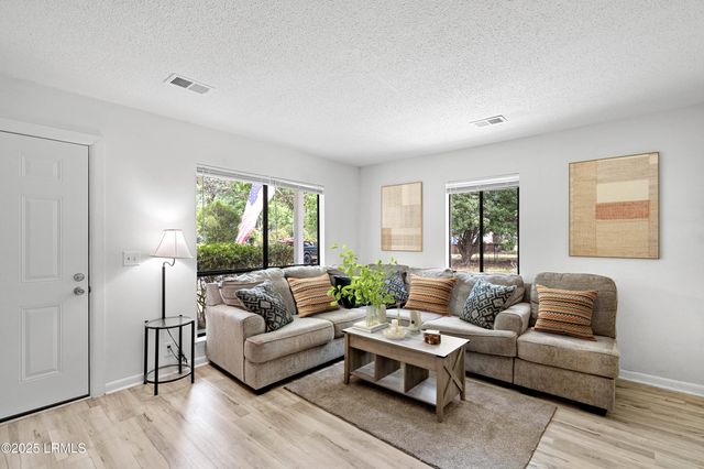 5618 Pulaski Court, Beaufort, SC 29906