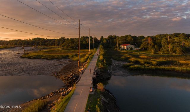 5618 Pulaski Court, Beaufort, SC 29906