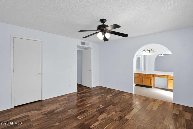 4747 W ASTER Drive, Glendale, AZ 85304