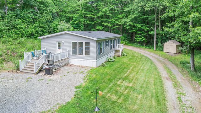 4025 Constitution BOULEVARD, Darlngtn Twp, PA 16115