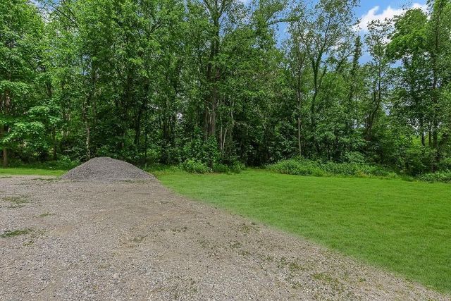 4025 Constitution BOULEVARD, Darlngtn Twp, PA 16115