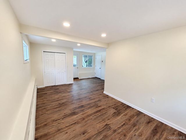 22 Brian Drive, East Islip, NY 11730