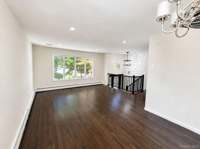 22 Brian Drive, East Islip, NY 11730