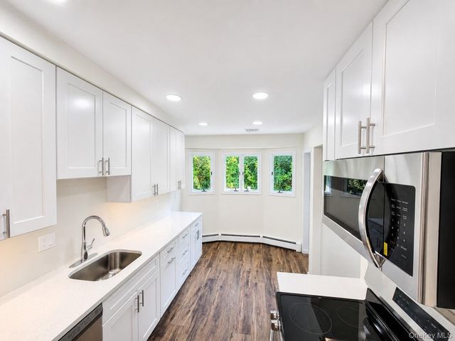 22 Brian Drive, East Islip, NY 11730