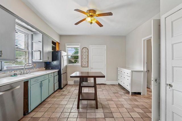 200 W State STREET, Burlington, WI 53105