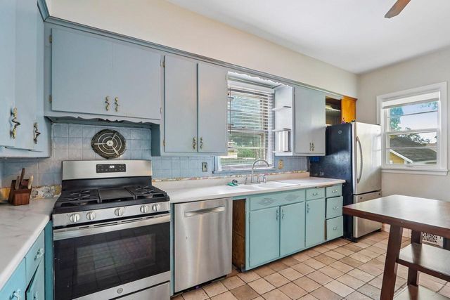 200 W State STREET, Burlington, WI 53105