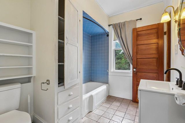 200 W State STREET, Burlington, WI 53105