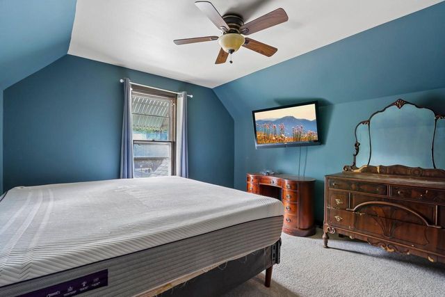 200 W State STREET, Burlington, WI 53105