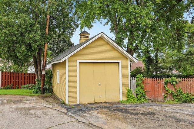 200 W State STREET, Burlington, WI 53105