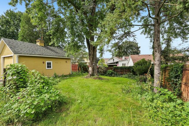 200 W State STREET, Burlington, WI 53105