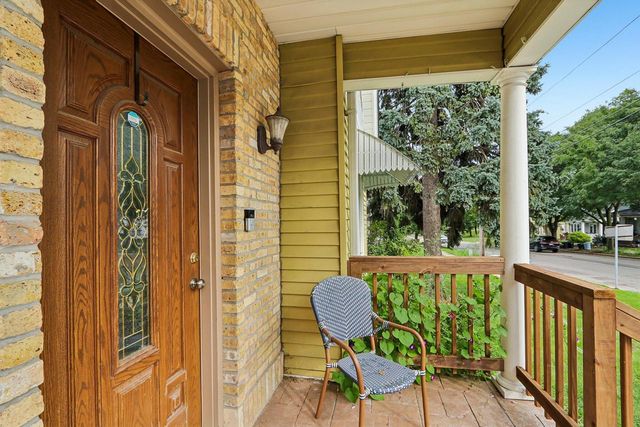 200 W State STREET, Burlington, WI 53105