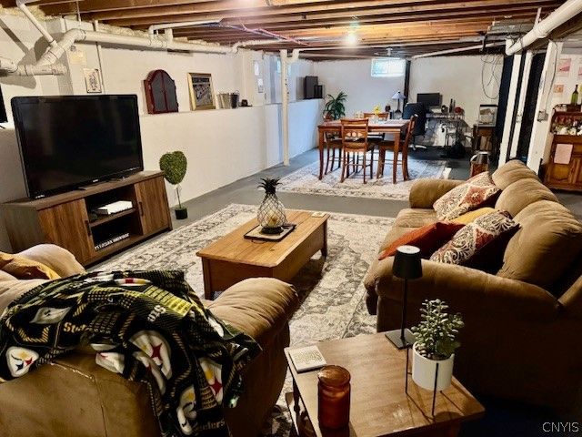 88 West 9th Street, Vernon, NY 13421