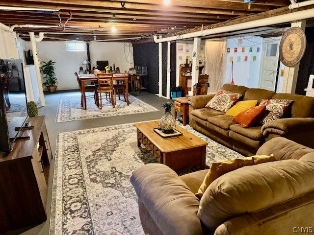 88 West 9th Street, Vernon, NY 13421