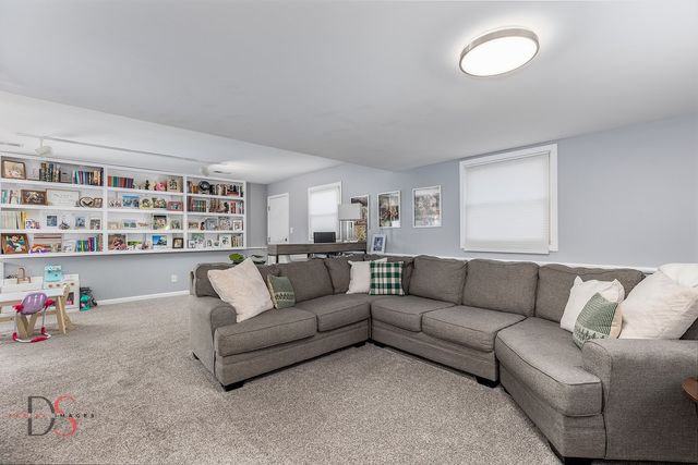 2704 Cherie Lane, Ottawa, IL 61350