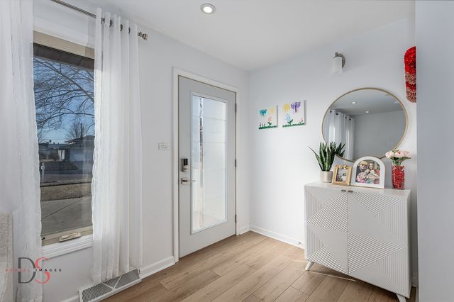 2704 Cherie Lane, Ottawa, IL 61350