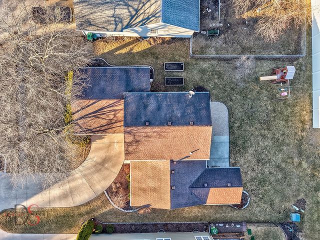 2704 Cherie Lane, Ottawa, IL 61350