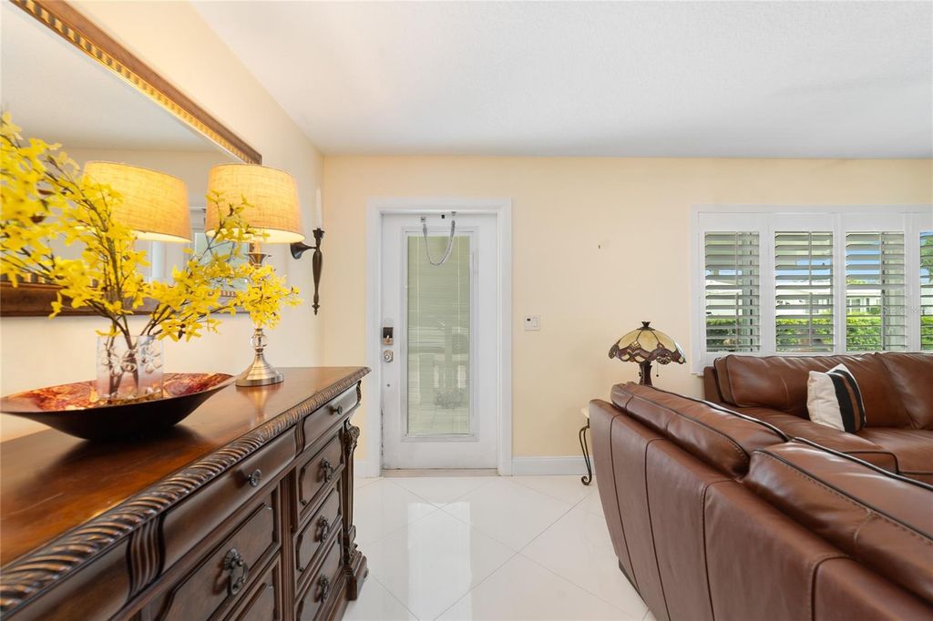 Image 6 of property listing at 2107 SW 22ND STREET, Boynton Beach, FL 33426