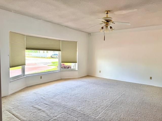 2000 NW 86th Terrace, Pembroke Pines, FL 33024