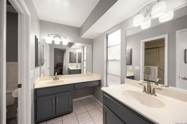 8923 PEACEFUL GRV, San Antonio, TX 78250