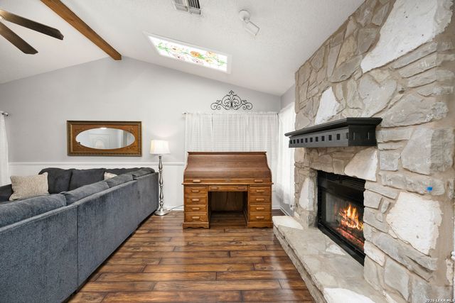 8923 PEACEFUL GRV, San Antonio, TX 78250