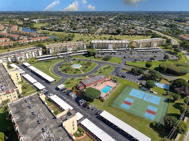 23099 N Barwood Ln N 307, Boca Raton, FL 33428