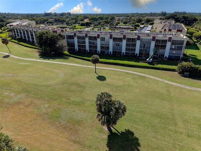 23099 N Barwood Ln N 307, Boca Raton, FL 33428