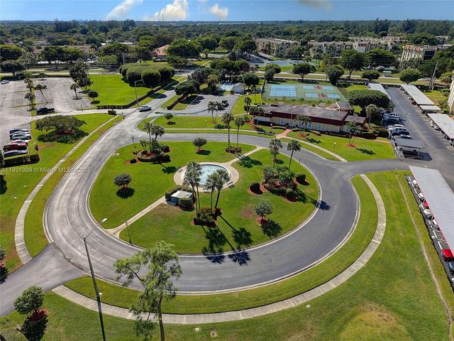 23099 N Barwood Ln N 307, Boca Raton, FL 33428