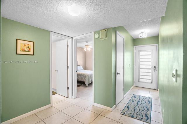 23099 N Barwood Ln N 307, Boca Raton, FL 33428