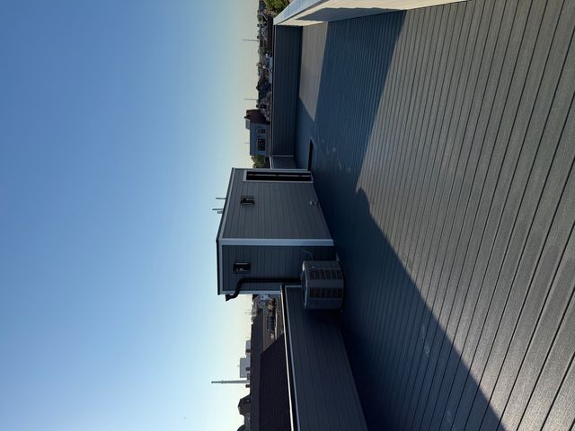 1635 W 21st Place 3, Chicago, IL 60608