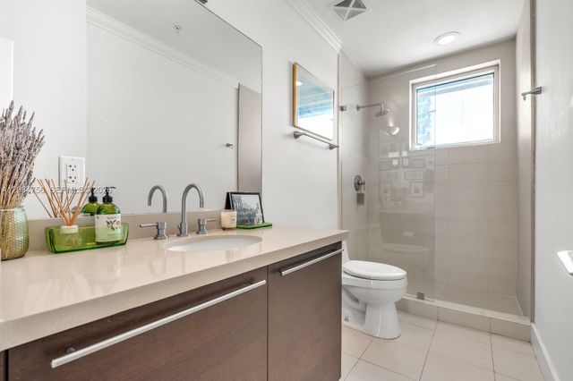 7928 East Drive 604, North Bay Village, FL 33141
