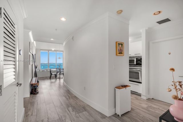 7928 East Drive 604, North Bay Village, FL 33141