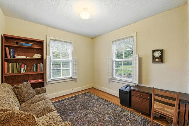 4 Rosemont Avenue, Crestview Hills, KY 41017