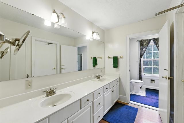 4 Rosemont Avenue, Crestview Hills, KY 41017