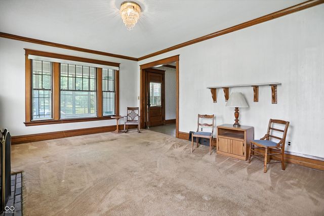 809 Maple Avenue, Terre Haute, IN 47804