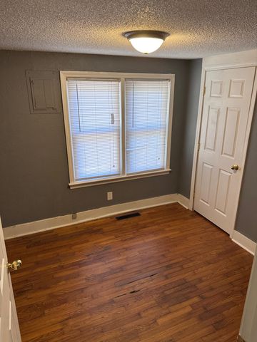 1308 W WORLEY ST, Columbia, MO 65203