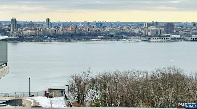 1512 Palisade Avenue 10P, Fort Lee, NJ 07024