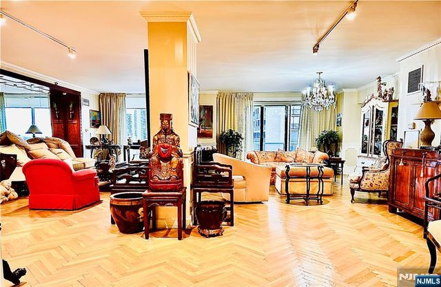 1512 Palisade Avenue 10P, Fort Lee, NJ 07024