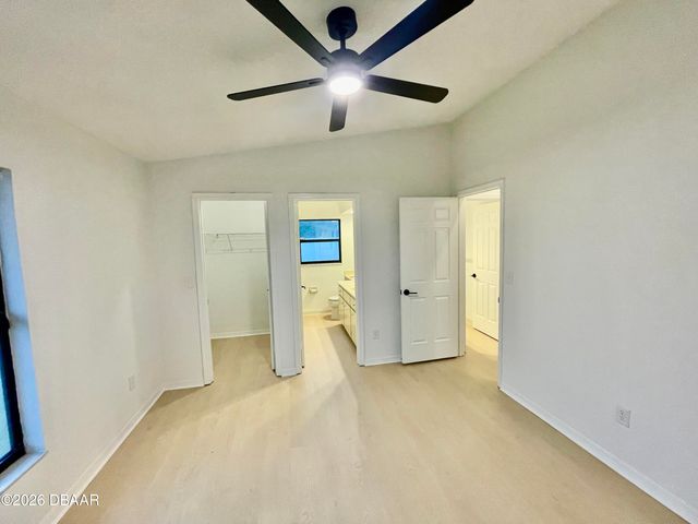 154 Woodbridge Circle S, Daytona Beach, FL 32119