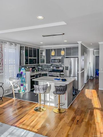 971 E 95th Street, Brooklyn, NY 11236