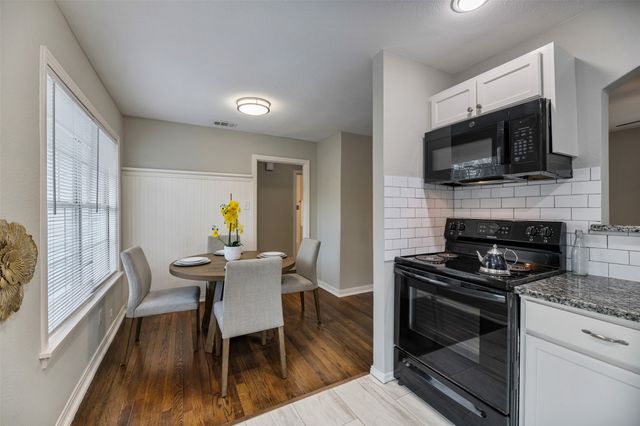 3462 W Gambrell Street, Fort Worth, TX 76133