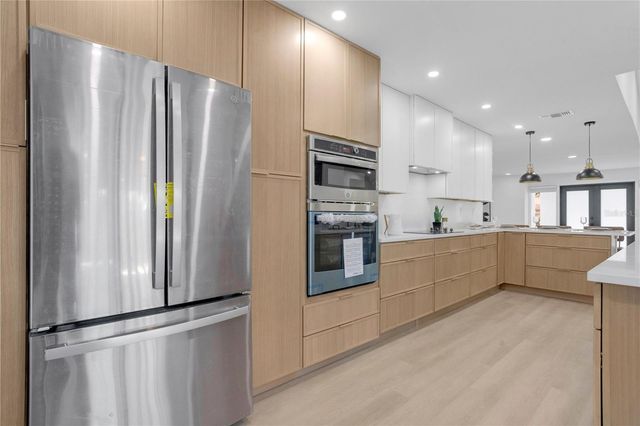 2894 ROLLINGWOOD COURT, Clearwater, FL 33761